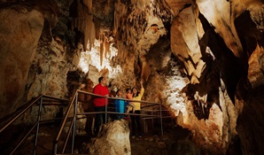 Visitors check out impressive cave formations in Wollondilly Cave at Wombeyan Karst Conservation Reserve. Credit: Remy Brand © DPE