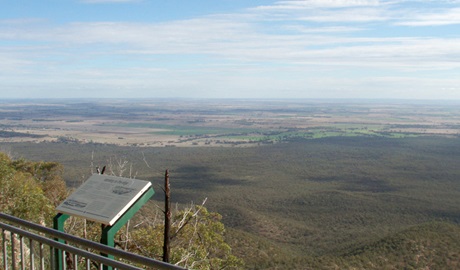 Caloma lookout, Goobang National Park. Photo: Amanda Lavender &copy; OEH