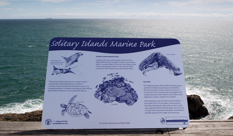 Eastern Side lookout, Muttonbird Island Nature Reserve. Photo &copy;  Rob Cleary